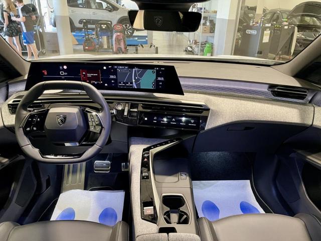 Peugeot 3008 image 8