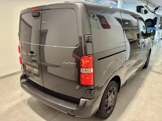 Citroen Jumpy image 8