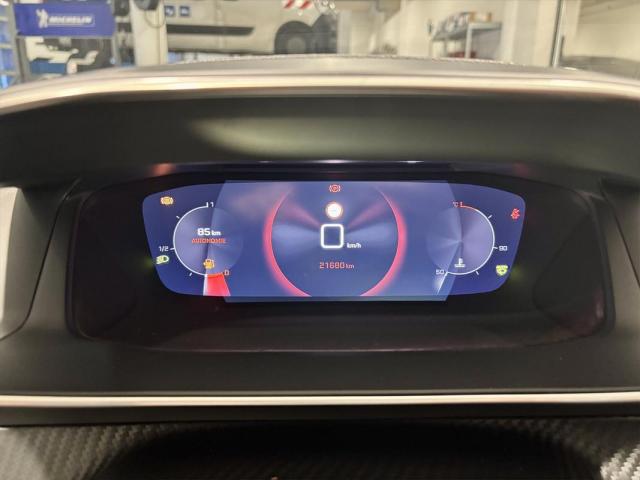 Peugeot 2008 image 5