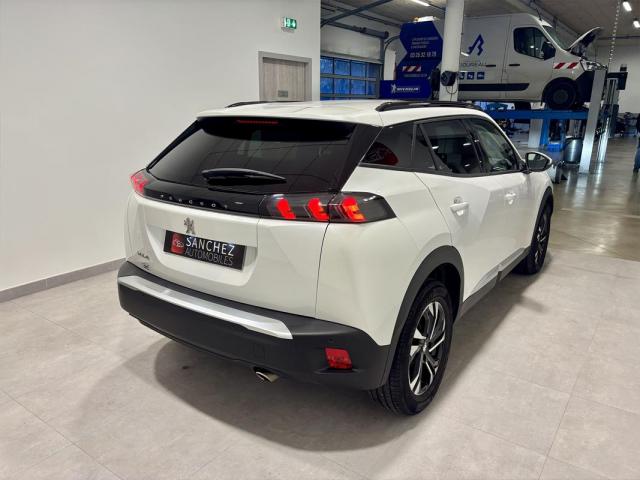 Peugeot 2008 image 9