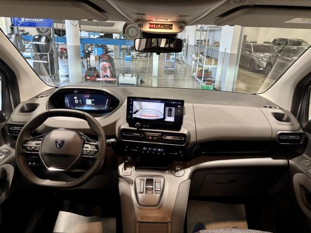 Peugeot Rifter image 6