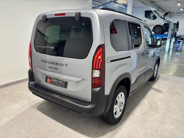 Peugeot Rifter image 6