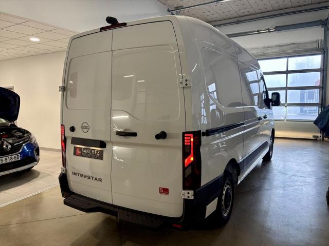 Nissan Interstar image 2