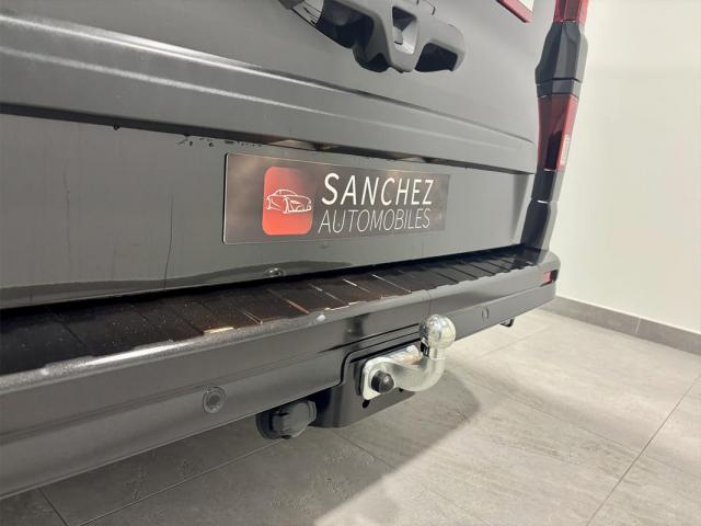 Renault Trafic image 1