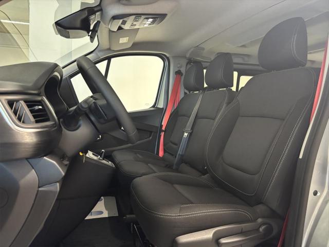 Renault Trafic image 4