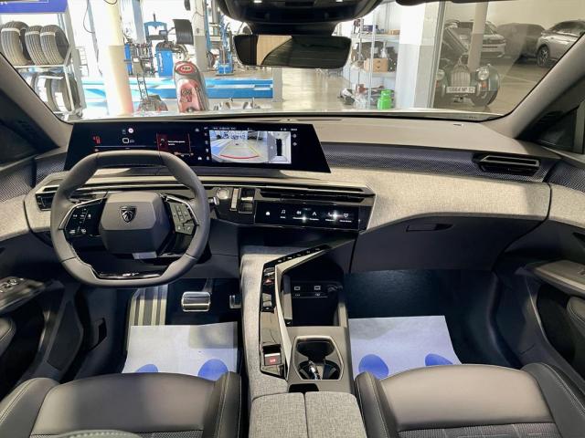 Peugeot 5008 image 3