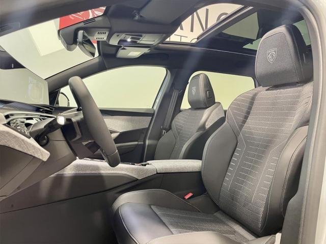 Peugeot 5008 image 8