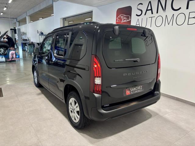 Peugeot Rifter image 8