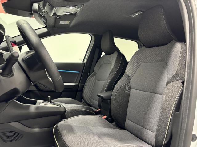 Renault Captur image 6