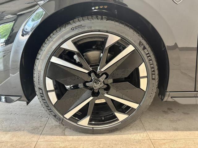 Peugeot 308 image 9