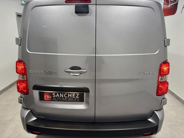 Citroen Jumpy image 2