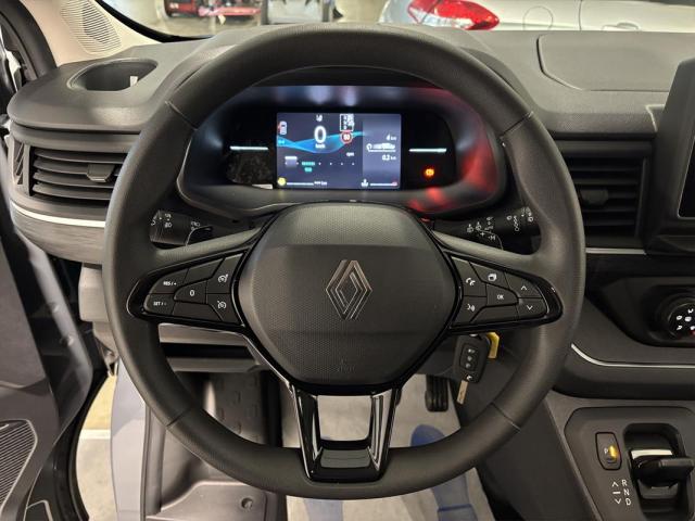 Renault Trafic image 4