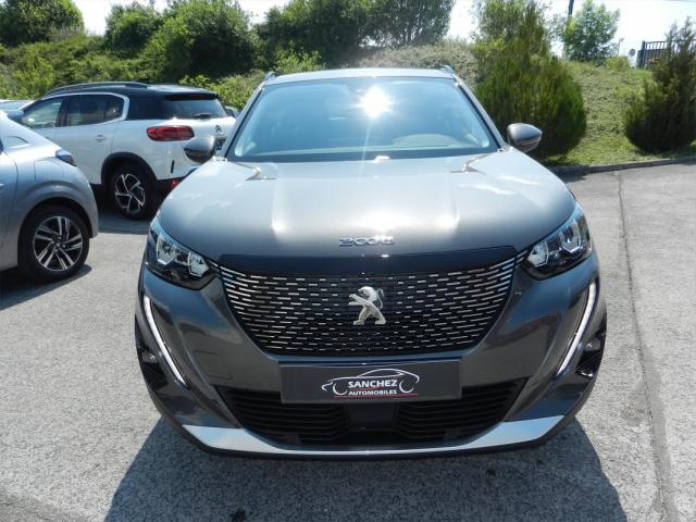 Peugeot 2008 image 2