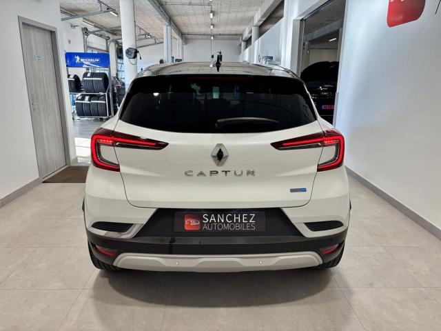 Renault Captur image 8