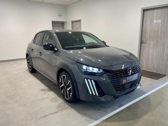 Peugeot 208 image 8