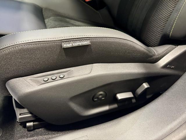 Peugeot 308 image 8