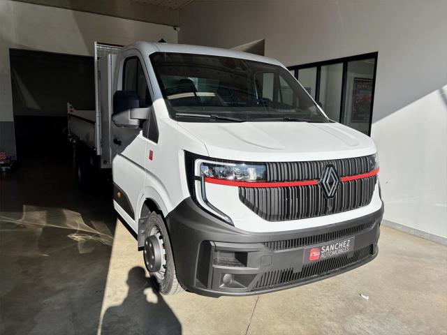 Renault Master image 3