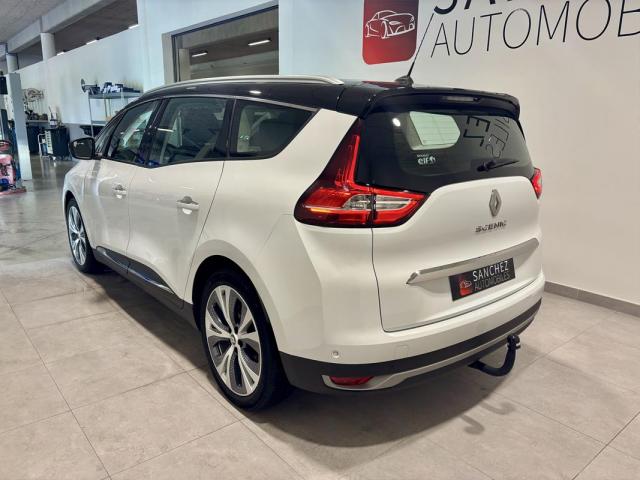 Renault Grand Scénic image 2