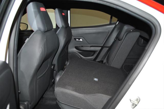 Opel Mokka image 9