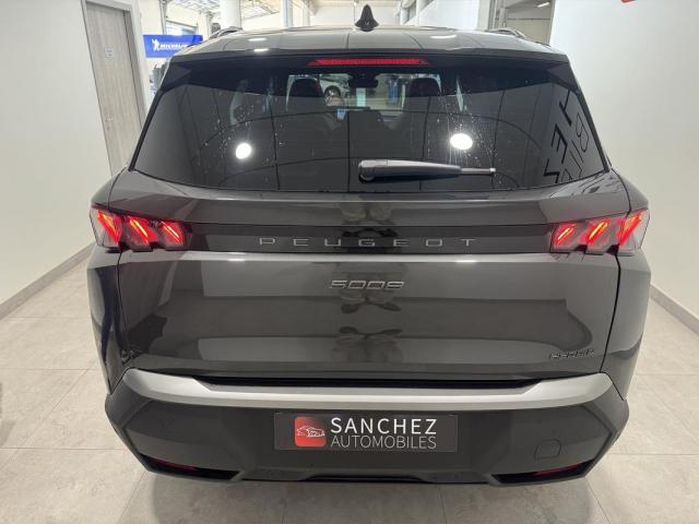 Peugeot 5008 image 5