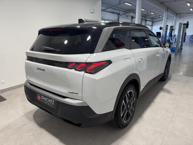 Peugeot 5008 image 3