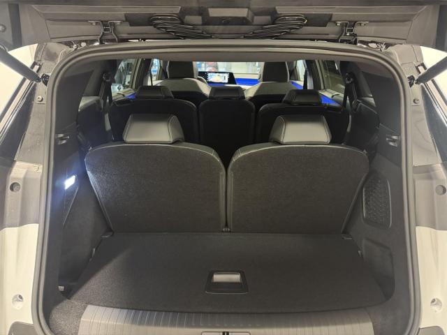 Peugeot 5008 image 8
