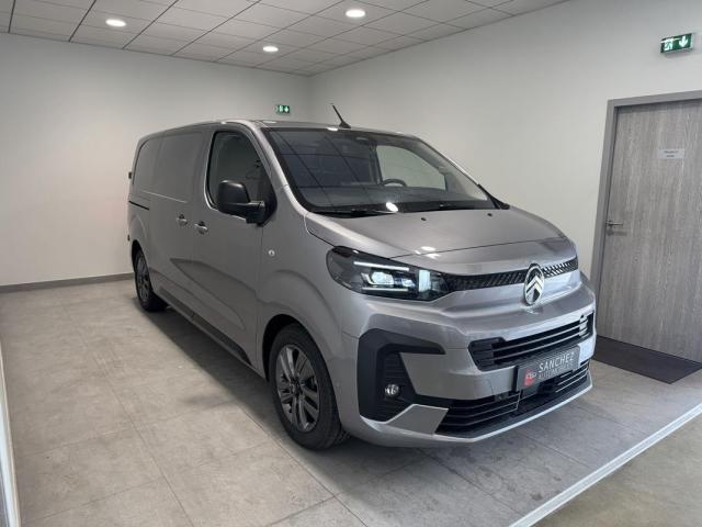 Citroen Jumpy image 9