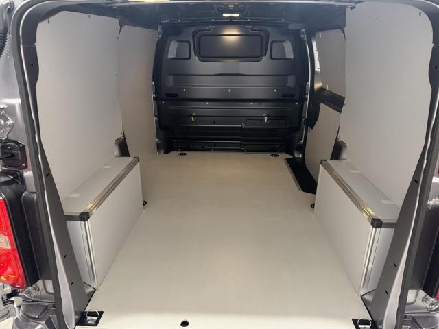 Citroen Jumpy image 1