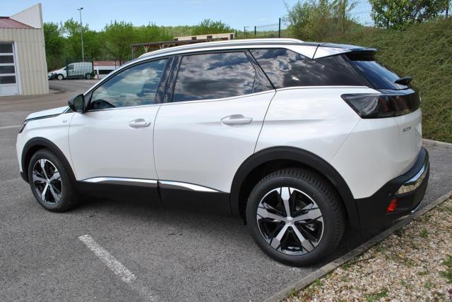 Peugeot 3008 image 3