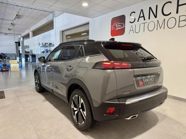 Peugeot 2008 image 8