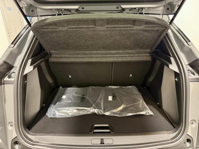 Peugeot 2008 image 4