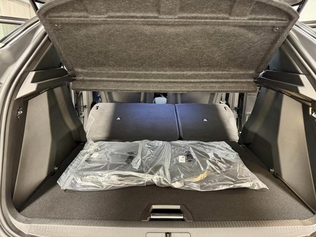 Peugeot 2008 image 1