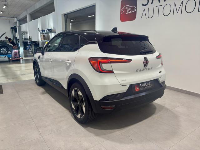 Renault Captur image 5