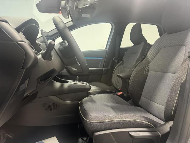 Renault Captur image 9