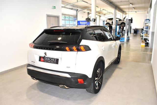 Peugeot 2008 image 9