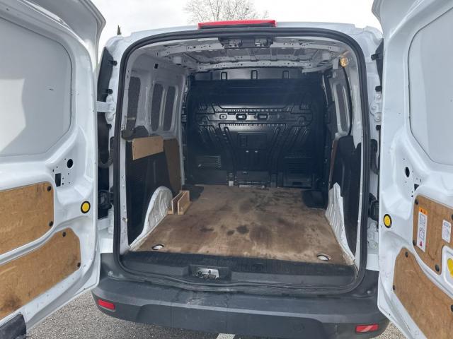 Ford Transit Connect image 9