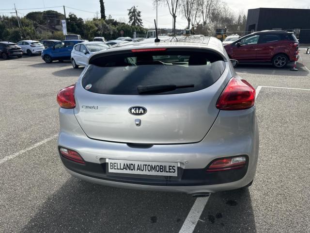 Kia Pro_cee'D image 7