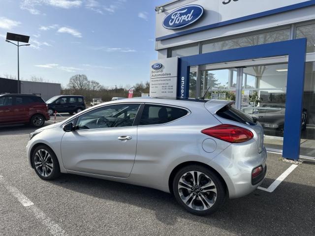 Kia Pro_cee'D image 5