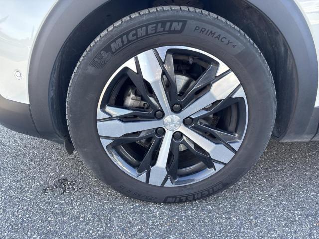 Peugeot 3008 image 2