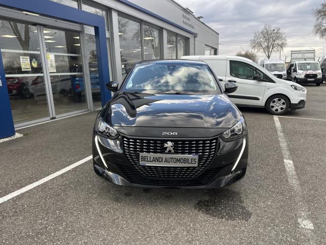 Peugeot 208 image 8