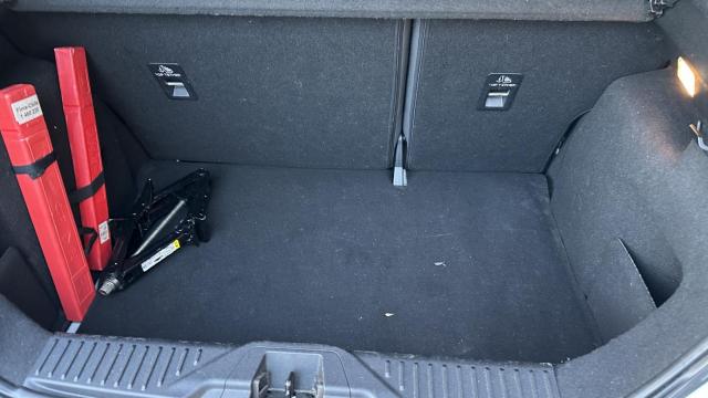 Ford Fiesta image 7