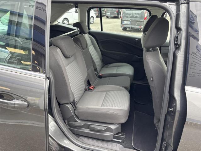 Ford Grand C-Max image 9
