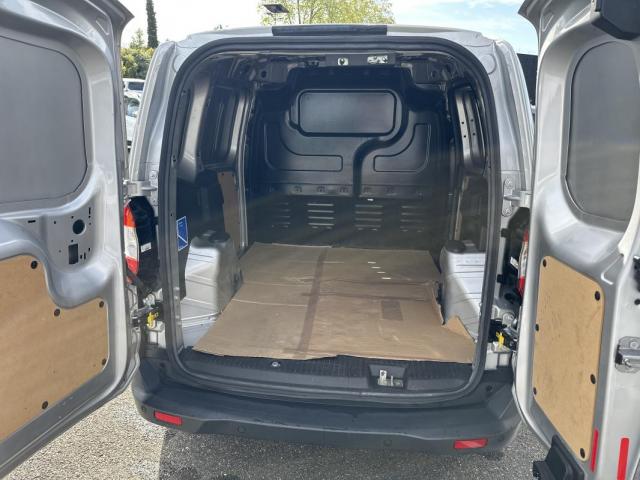 Ford Transit Courier image 2