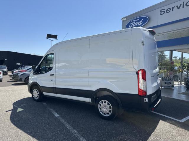 Ford Transit image 7