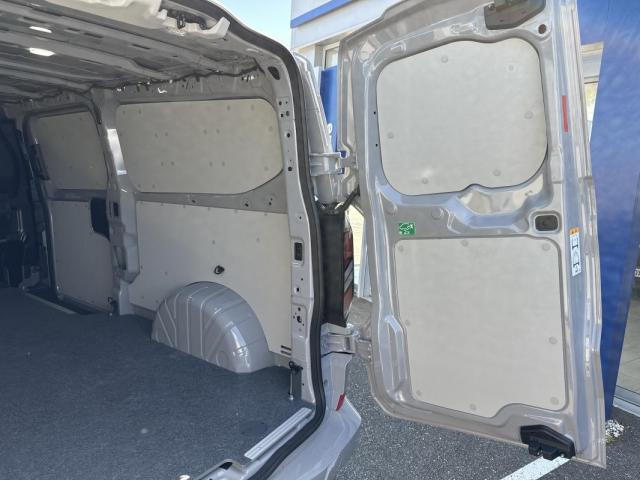 Ford Transit Custom image 8