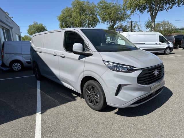 Ford Transit Custom image 3
