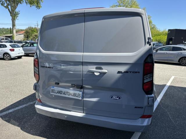 Ford Transit Custom image 9