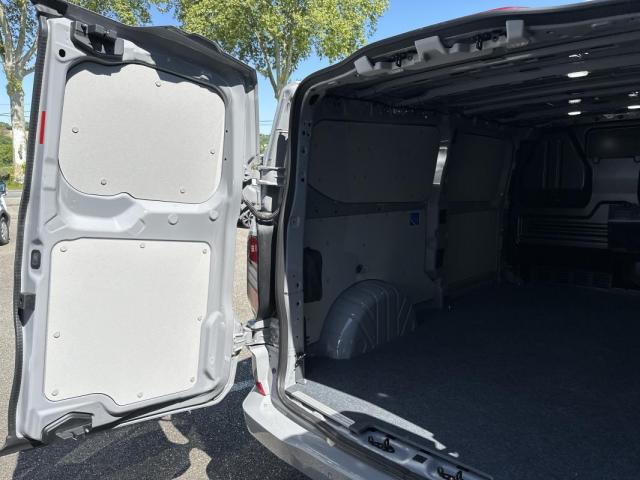 Ford Transit Custom image 2