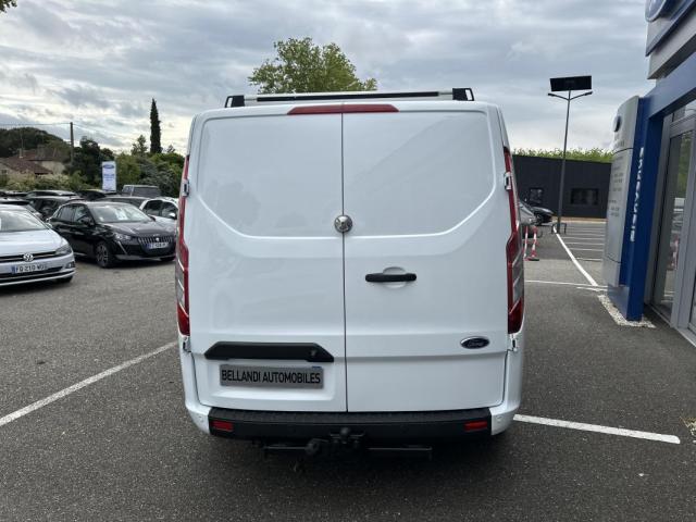 Ford Transit Custom image 9