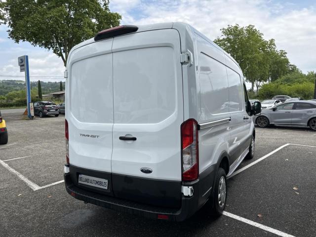 Ford Transit image 6